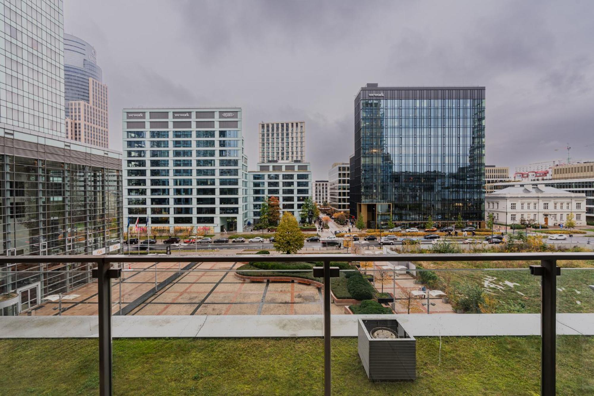 J&k Platinum Towers Warszawa