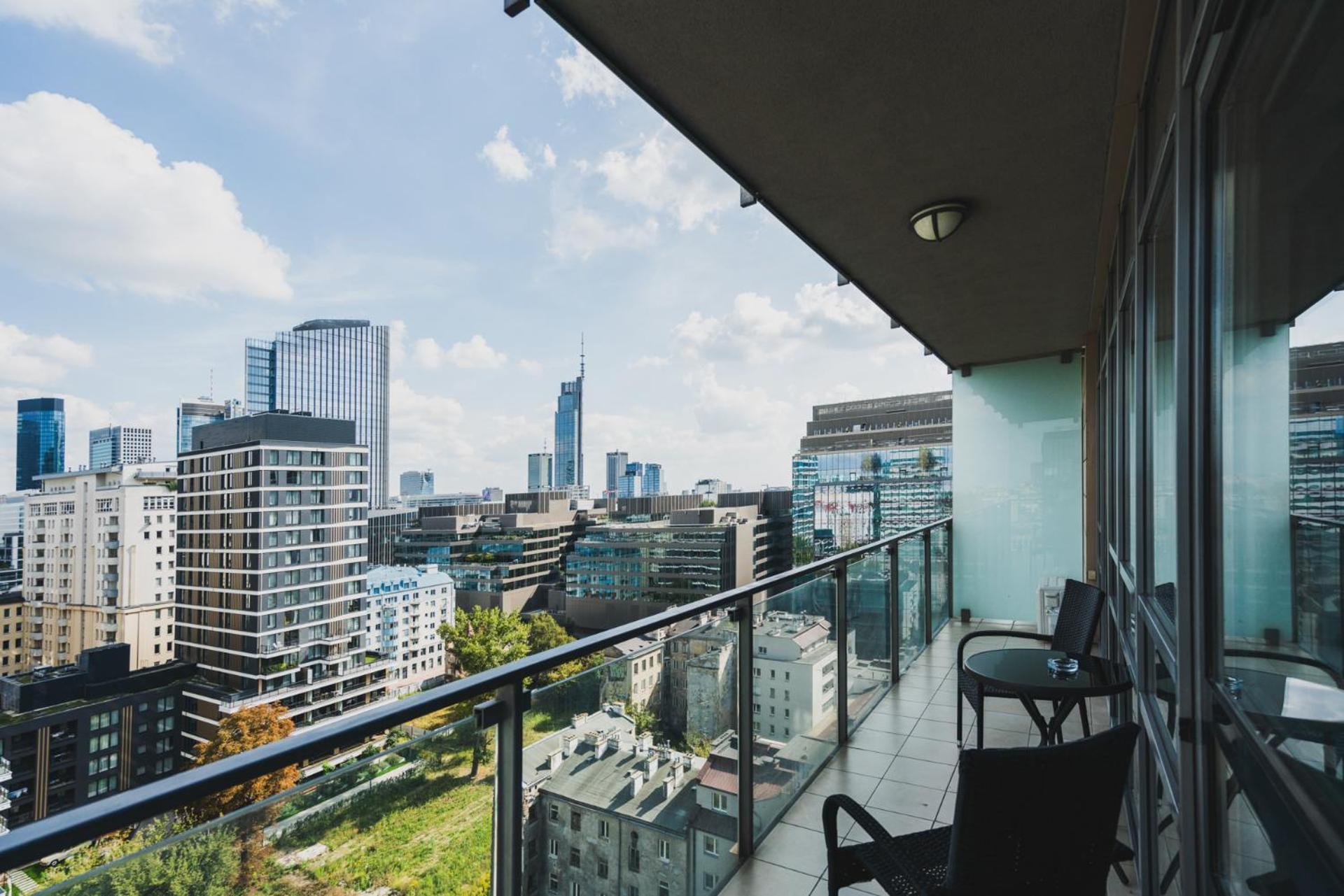 J&k Platinum Towers Apartament Warszawa