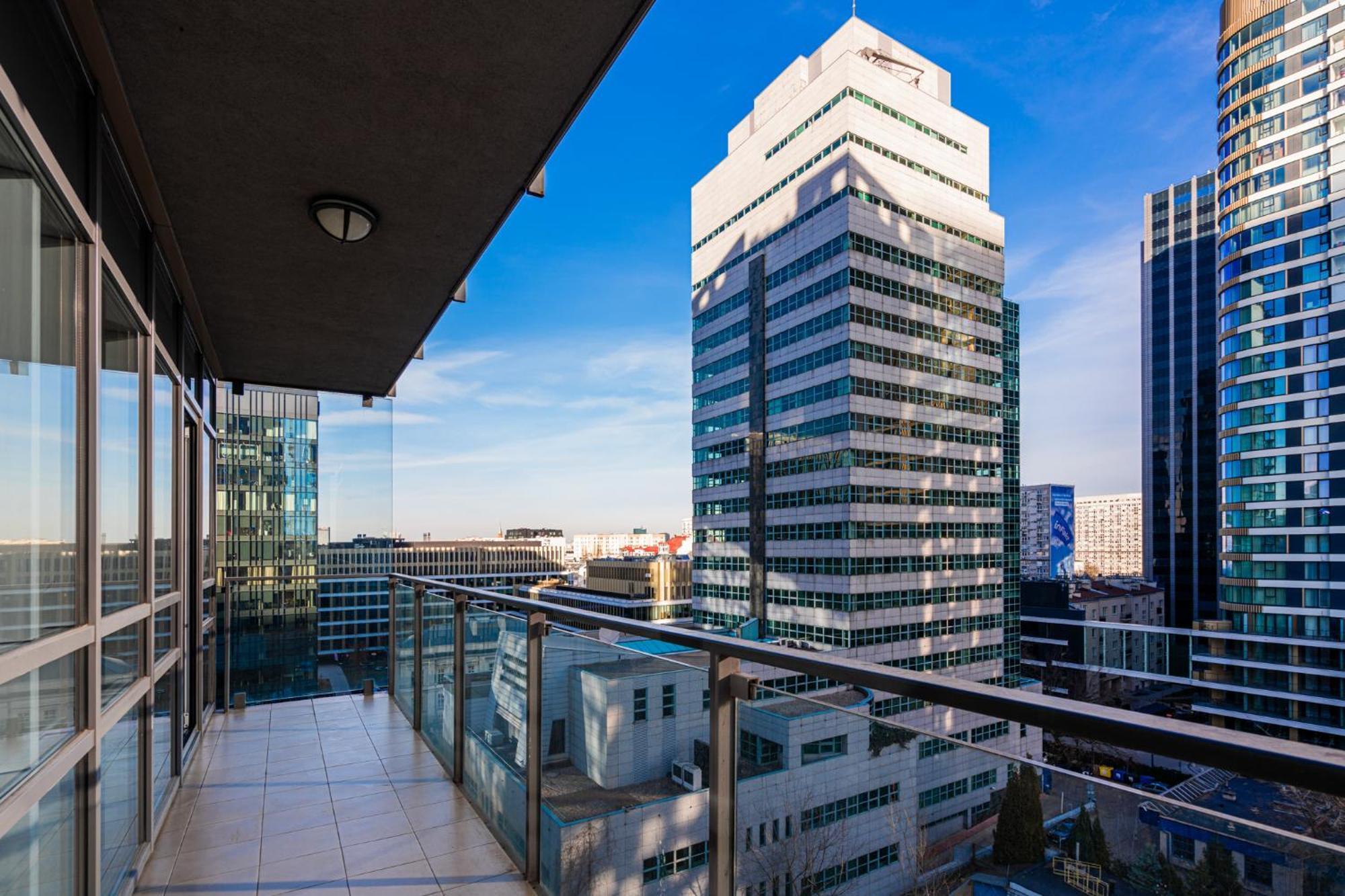 J&k Platinum Towers * Warszawa